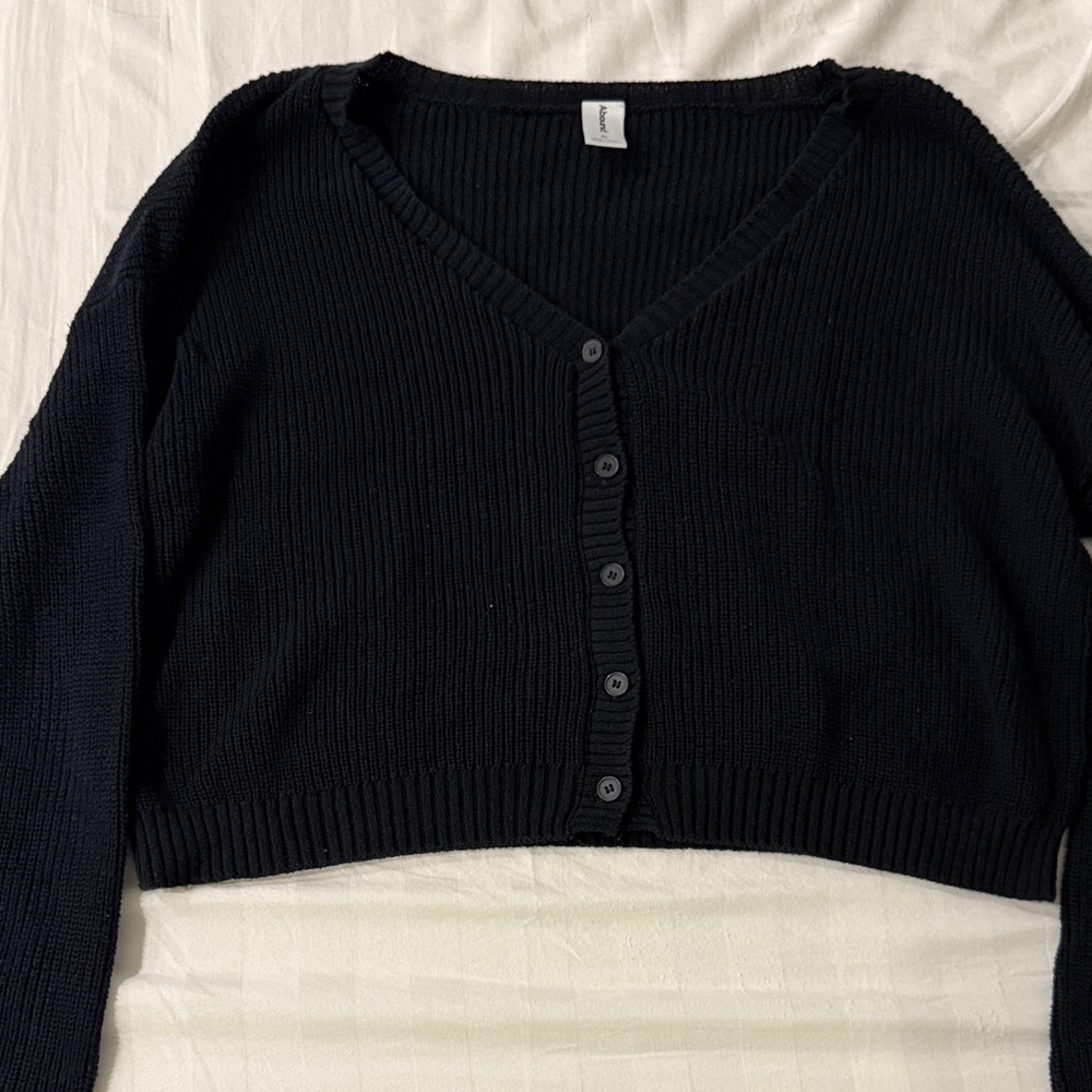 Abound Black Cropped Cardigan Sweater